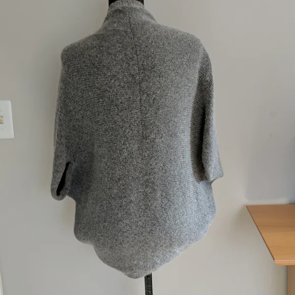 Vince cocoon sweater